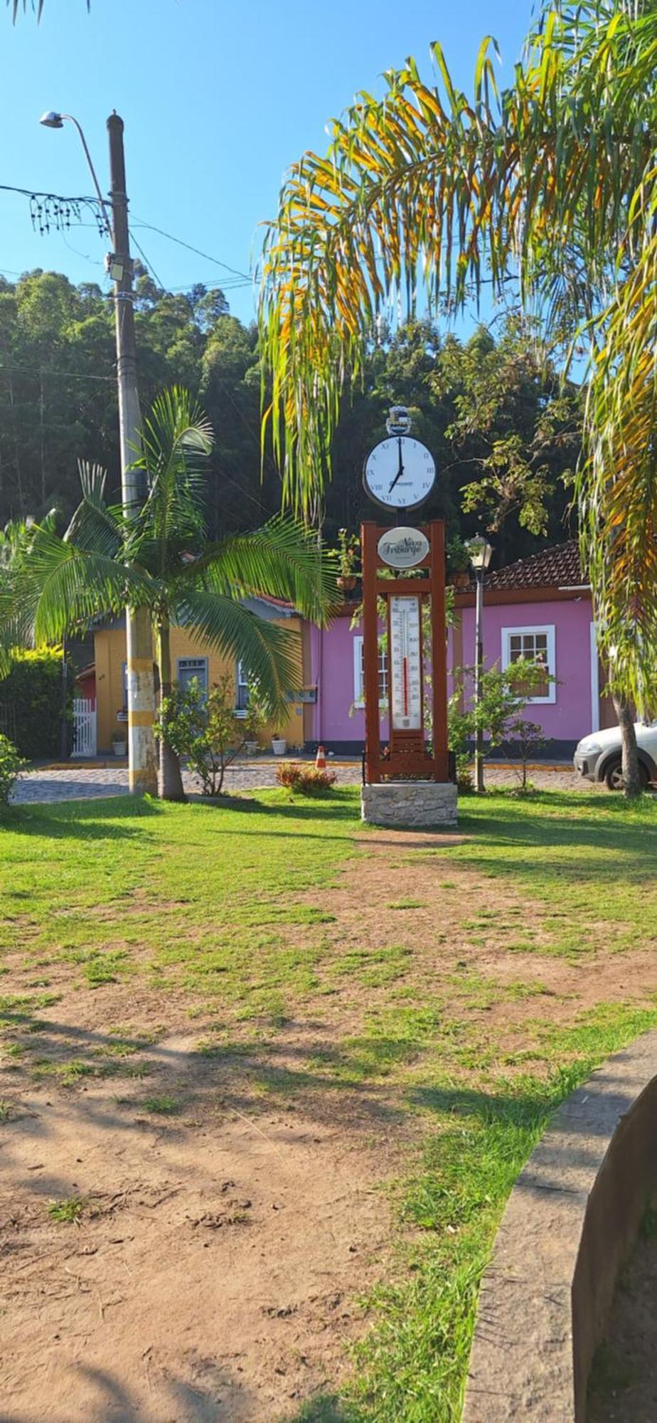 Chales Metanoia Sao Pedro da Serra  Camera foto